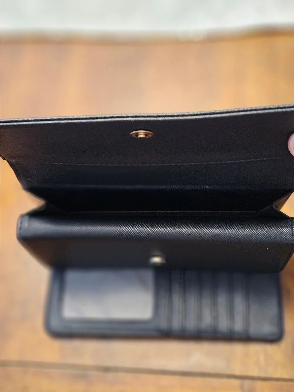 Fashionable Gold Tone Rivet Decorated Trifold Black Long Wallet Daily Use